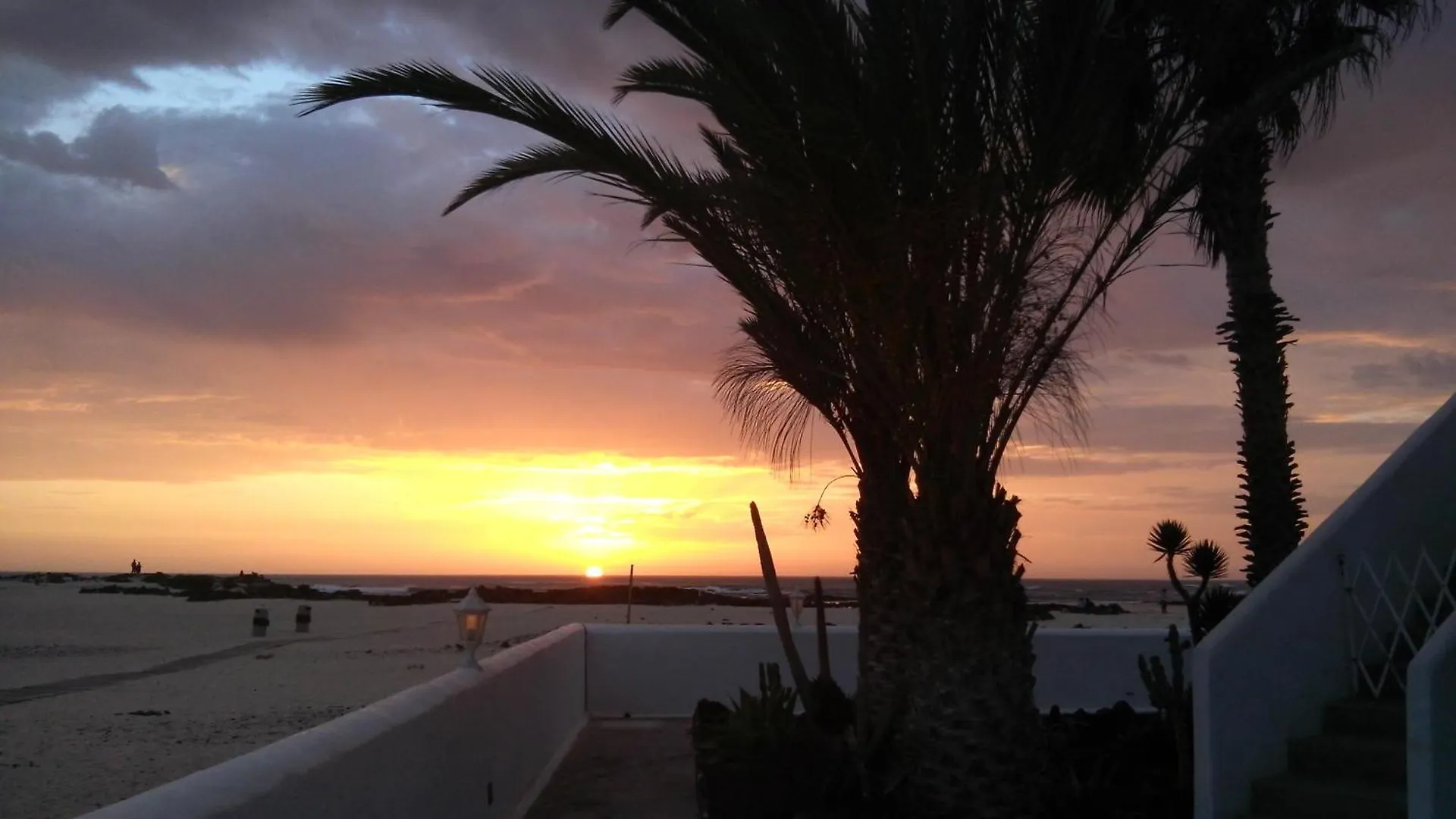 Apartamento Nire Lula En La Misma Playa Cotillo 아파트